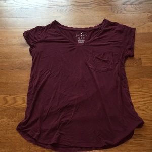 Maroon t shirt